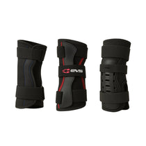 Wrist braces